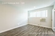 Photo - 11645 Gorham Ave Unit 308