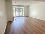 Photo - 2222 N Beachwood Dr Unit 412