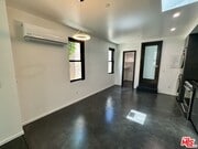 Photo - 902 N Harper Ave Townhome