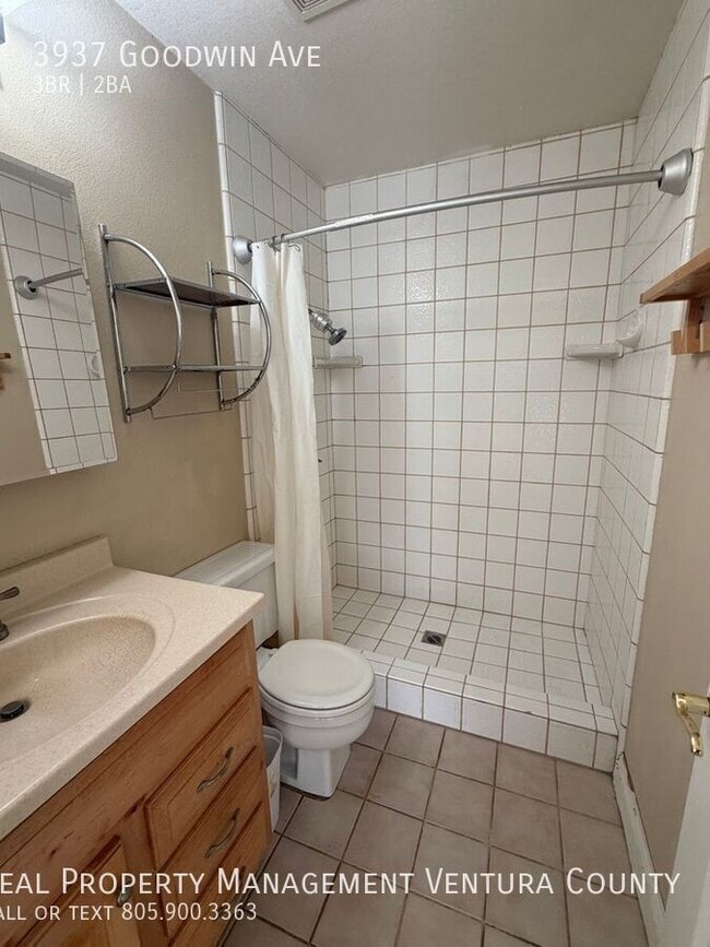 Photo - 3937 Goodwin Ave