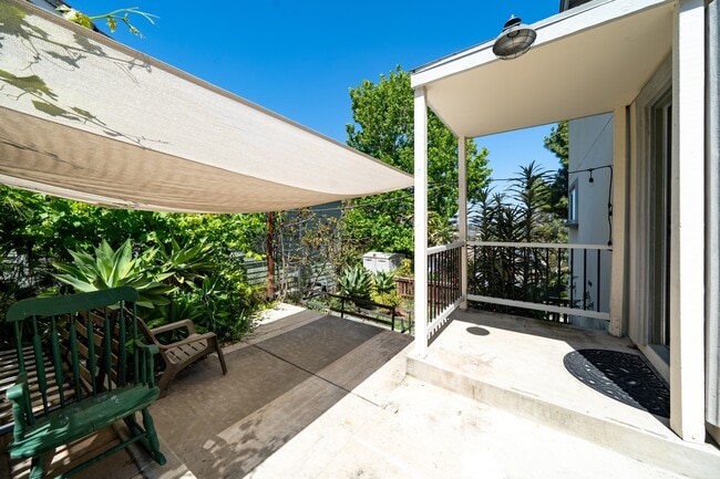 Photo - 1343 Edgemont St House