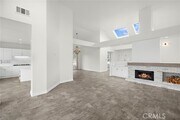 Photo - 49 Southampton Ct Townhome
