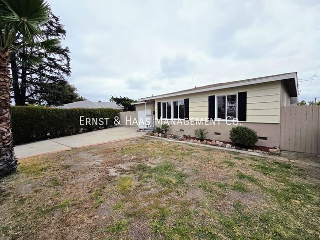 Photo - 13418 Lynne Dr