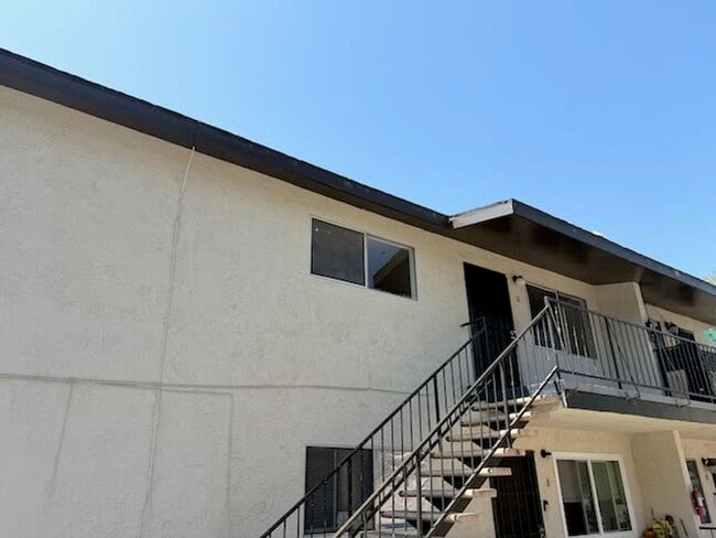 Photo - 1600 Junipero Ave Unit D