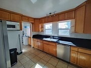 Photo - 1322 N Formosa Ave Apartment