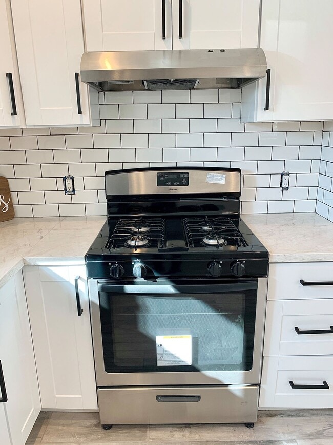 Photo - 20747 Stephanie Dr