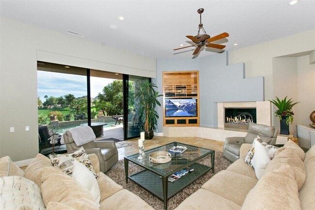 Photo - 45634 Appian Way