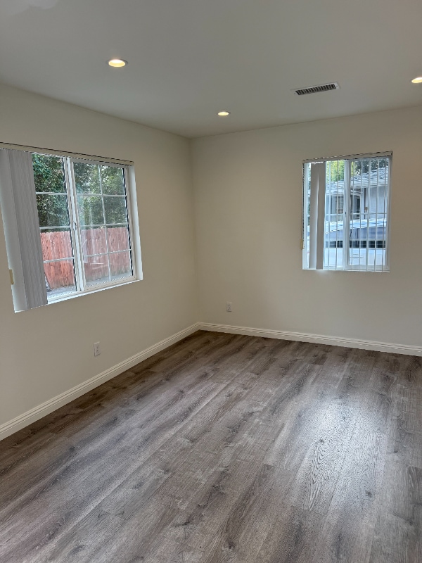 Photo - 154 S Grand Oaks Ave