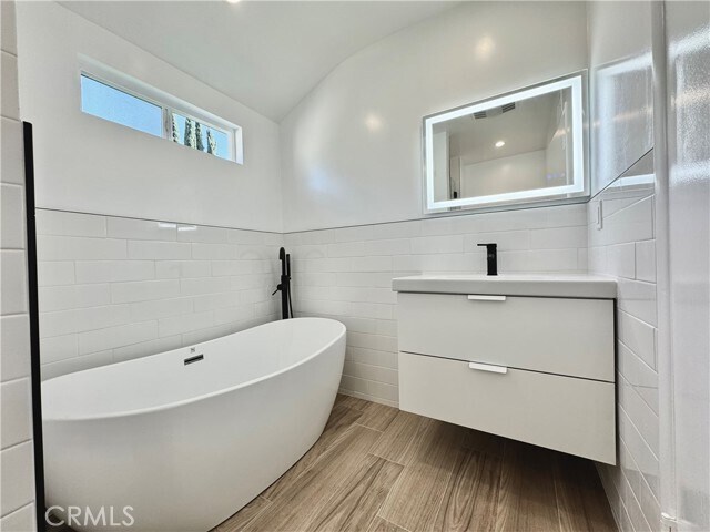 Photo - 4918 Haskell Ave