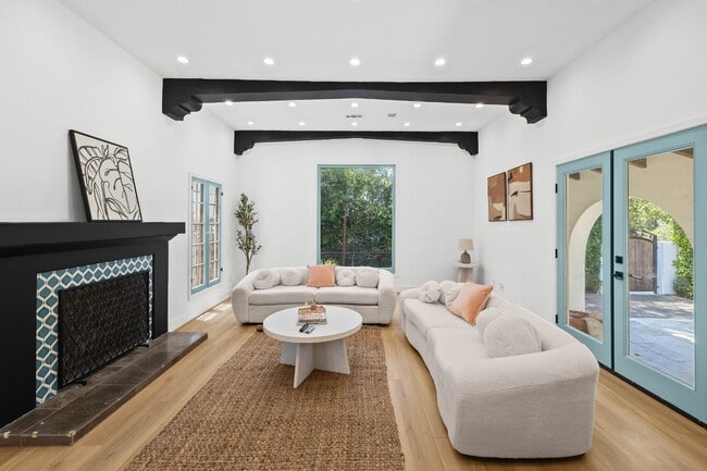 Photo - Traditional home | 3 bed 3 bath | Prime Pico-Robertson Area