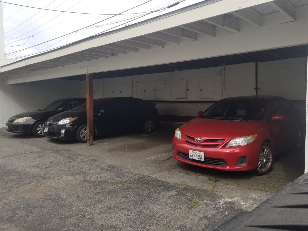 Photo - 1226 Gower N St Unit 2