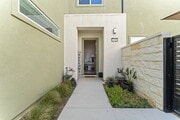 Photo - "Spacious 3-Bedroom Townhouse Retreat in P...