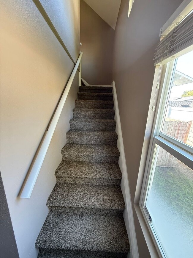 Photo - Beautiful Remodeled Craftsman Home - RENT ME!