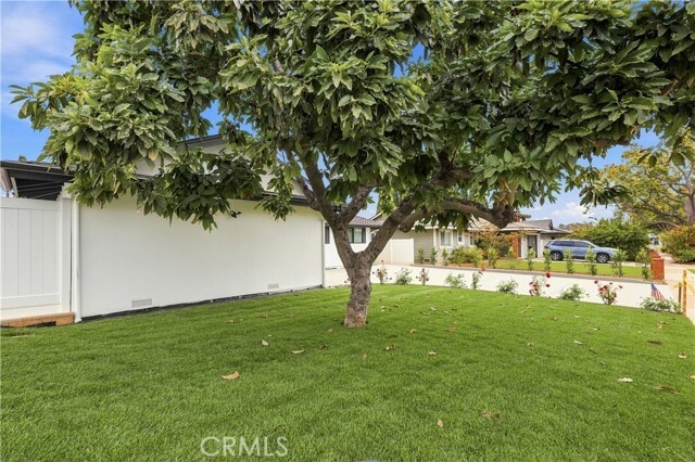 Photo - 17511 Leafwood Ln