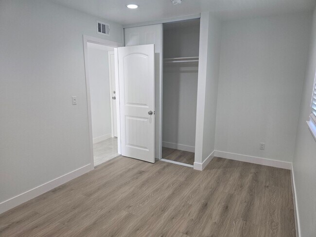 Photo - Fully Remodeled 4-Bedroom, 3-Bath Rental H...