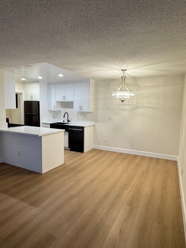 Photo - 1800 Camden Ave Unit 102