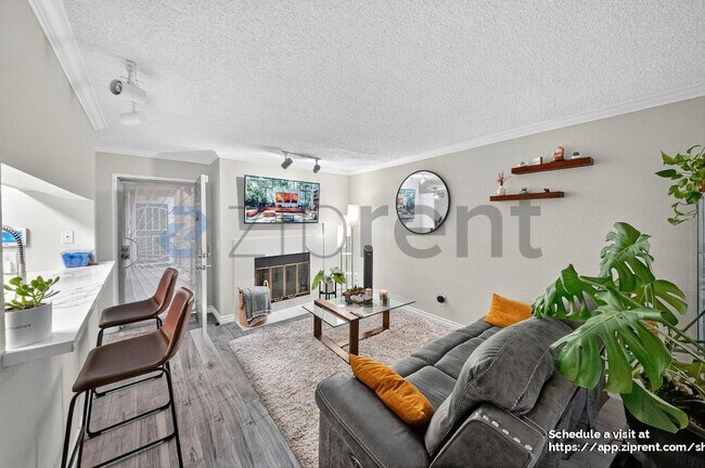 Photo - 10655 Lemon Ave