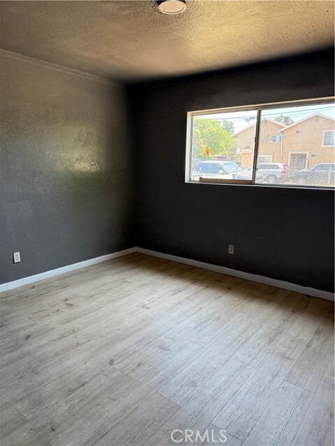 Photo - 1030 W Latham Ave Townhome