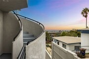 Photo - 604 N Irena Ave Townhome