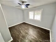 Photo - 3085 Kathleen St
