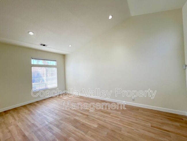 Photo - 68450 Pasada Rd