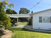 Photo - 825 Merced Dr