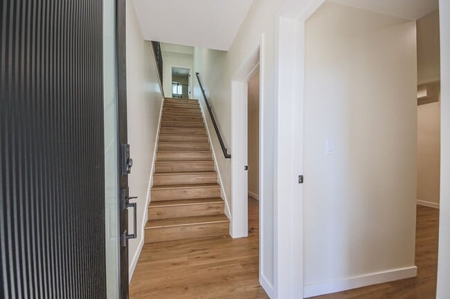 Photo - 2129.1 Aaron St Unit 2129 Aaron St  #1