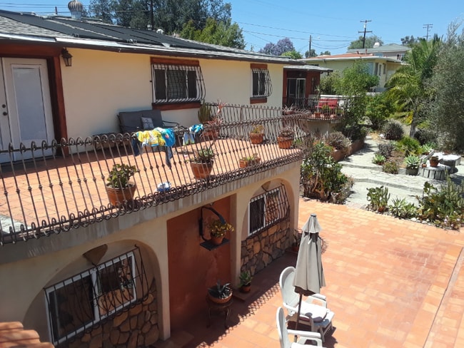 Photo - 6547 MacArthur Dr