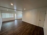 Photo - Midtown Gorgeous Updated Apartment! 2/2 downstairs! Unit 3357 Rexford St