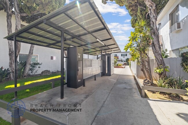 Photo - 8721 Imperial Hwy.