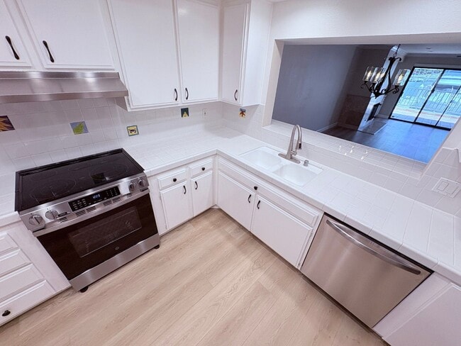 Photo - 3207 Moritz Dr