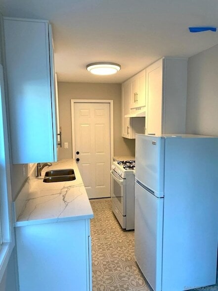 Photo - 1216 Robinson Ave