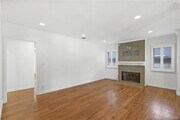 Photo - 1430 N Maple St House