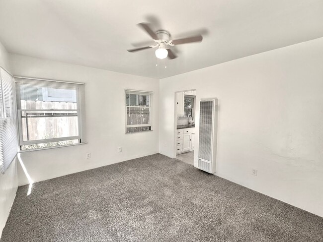 Photo - 4826-4832 Del Mar Avenue Unit 4828