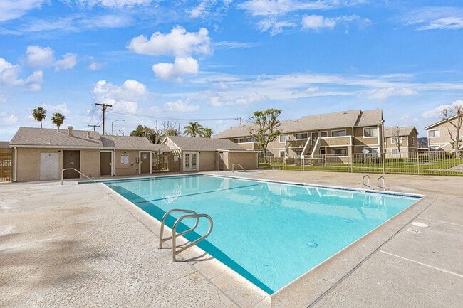 Photo - 904 Fairway Ave