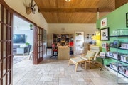 Photo - 132 Riviera Dr