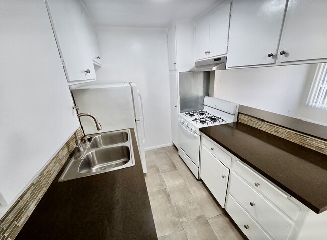 Photo - 3833 Mentone Ave Unit 3841-2