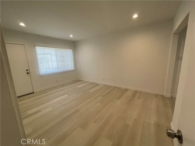 Photo - 1152 E 77th St