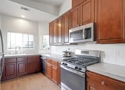 Photo - 1549 Cheshire Ct