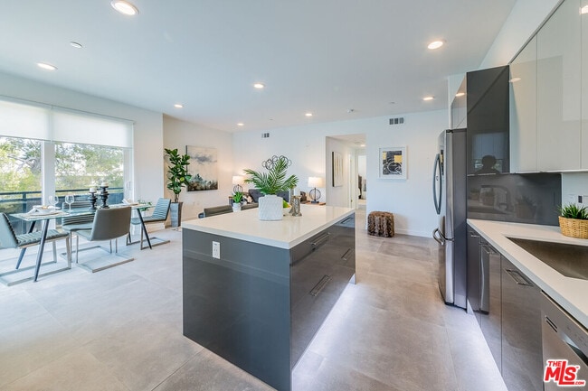 Photo - 214 Westmoreland Ave Unit 4