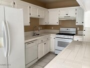 Photo - 39225 10th St W