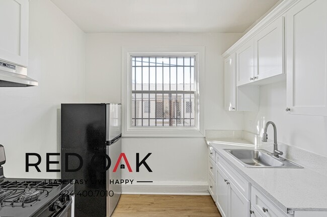 Photo - 245 N Kenmore Ave Condo Unit 206