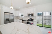 Photo - 1513 S Hayworth Ave Condo