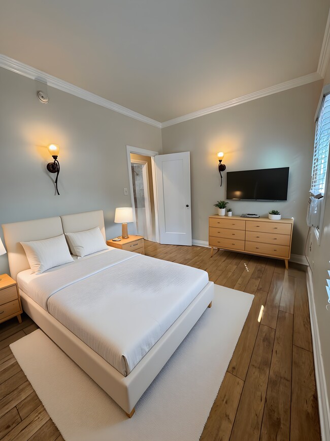 Photo - 4318 Clinton St Unit 4318