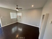 Photo - 1707 W 81st St