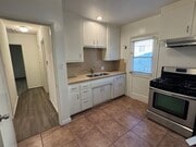 Photo - 457 Oak St Unit D