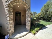 Photo - Discover the Essence of Luxury Living in V... Apartment