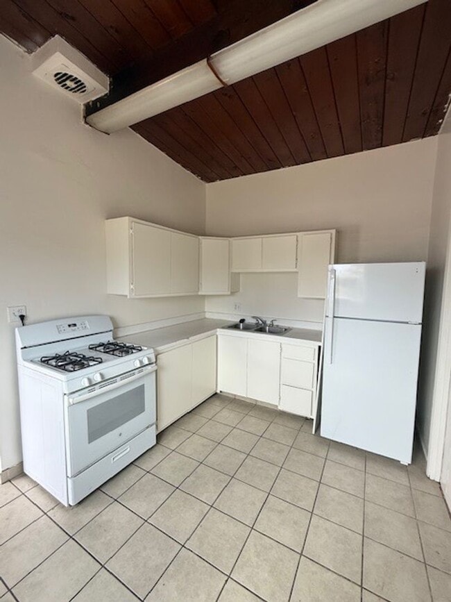 Building Photo - 4172-74 Bannock Ave Unit 4174 Rental