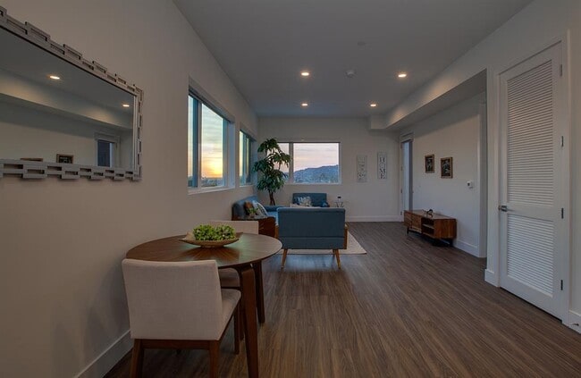 Photo - The Sunset Hue