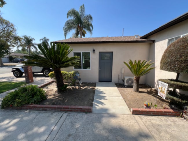 Building Photo - 545 N Foxdale Ave Rental